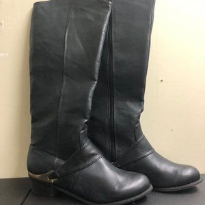NIB Mia Brand Knee High Boots